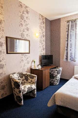 Отель Hotel Horda Слубице Двухместный номер с 1 кроватью или 2 отдельными кроватями-7
